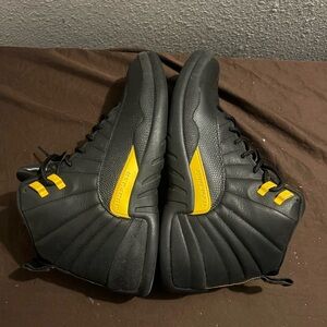 Black and Yellow Jordan 12 Athletic Shoes Retro 12 Black Taxi